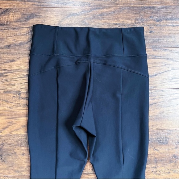 Athleta • Stellar Crop Pant black pull-on ankle stretch zipper pockets travel - Picture 12 of 13